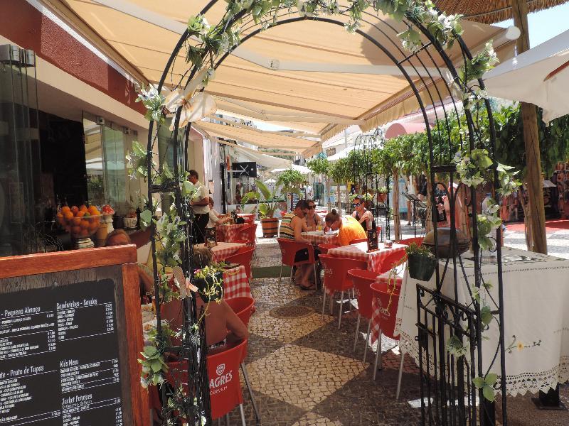 Bertolina Guest House Albufeira Ngoại thất bức ảnh